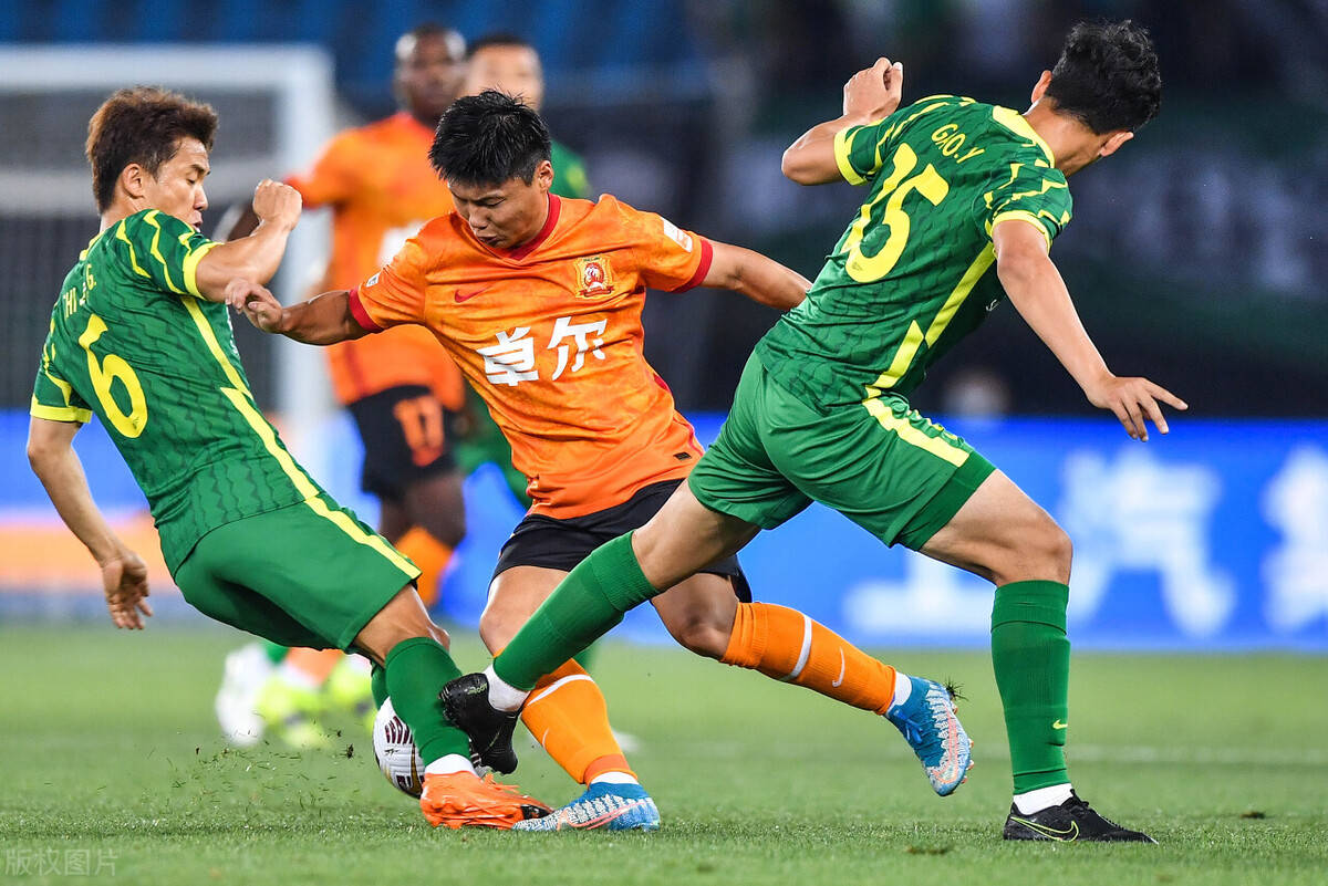 法甲倒计时，武汉三镇国际比赛日造点机会，细节引发关注，质疑声仍在，细节决定成败的简单介绍九游娱乐