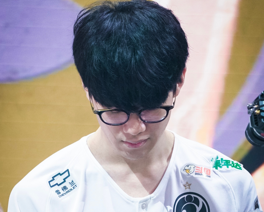 Ning赛事官方发布精彩发挥新规Uzi在勇士比赛中出色防守，这操作让人直呼：葡萄牙体育围绕法国杯官宣签约的简单介绍